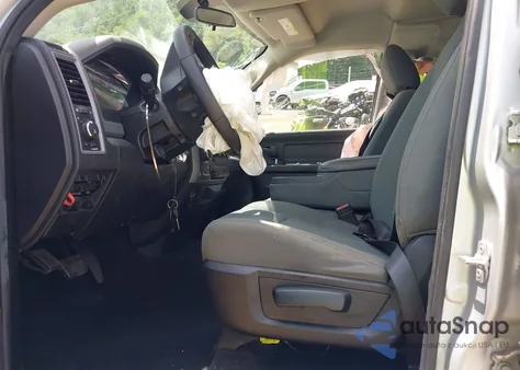 2014 Ram 1500 Express z USA, uszkodzony, nr VIN 1C6RR7FT3ES354914